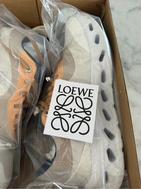 Loewe x OnCloud Cream, Tan & Black Running Sneakers